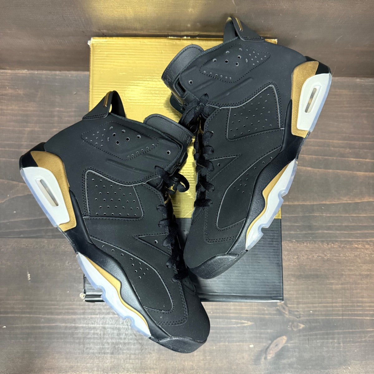 Jordan 6 Retro DMP (2020) Size 10 (Pre-Owned)