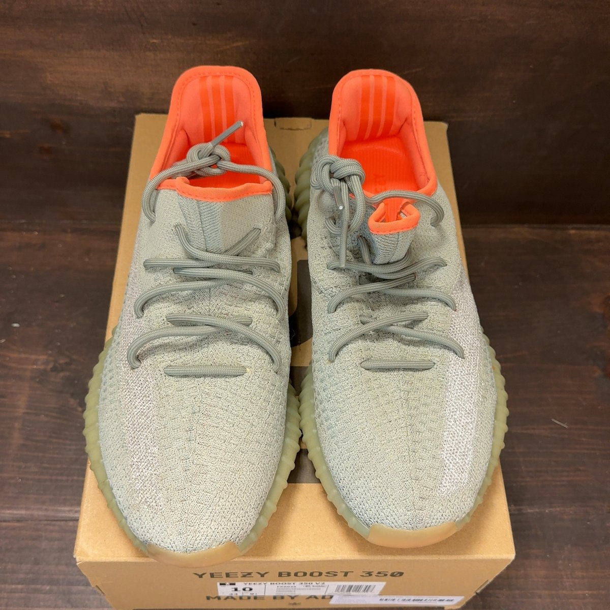 adidas Yeezy Boost 350 V2 Desert Sage Size 10 (Pre-Owned) - tag