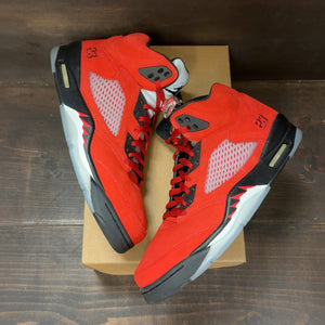 Jordan 5 Retro Raging Bull Red (2021) Size 12 (Pre-Owned) - back