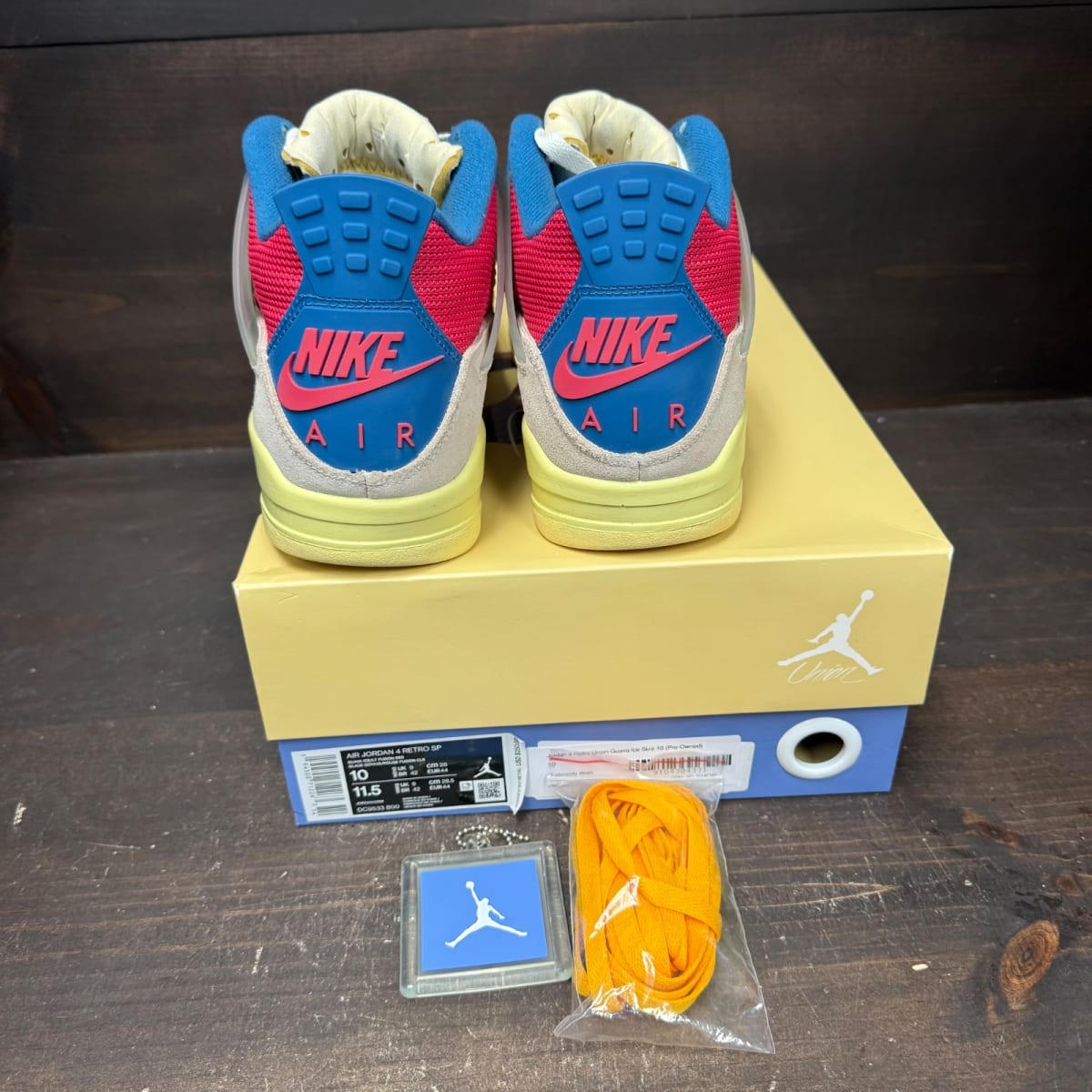 Jordan 4 Retro Union Guava Ice Size 10 (Pre-Owned) - sole