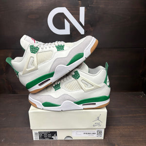 Jordan 4 Retro SB Pine Green Size 9.5 (Pre-Owned) - Image 1