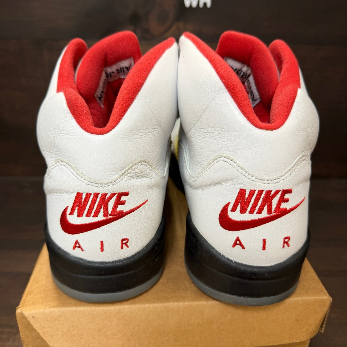 Jordan 5 Retro Fire Red Silver Tongue (2020) Size 15 (Pre-Owned) - Image 4