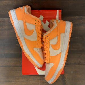 Nike Dunk Low Peach Cream (Women's) Size 7W (Pre-Owned)