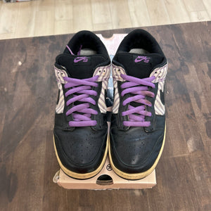 Nike SB Dunk Low Avenger Purple - Image 2