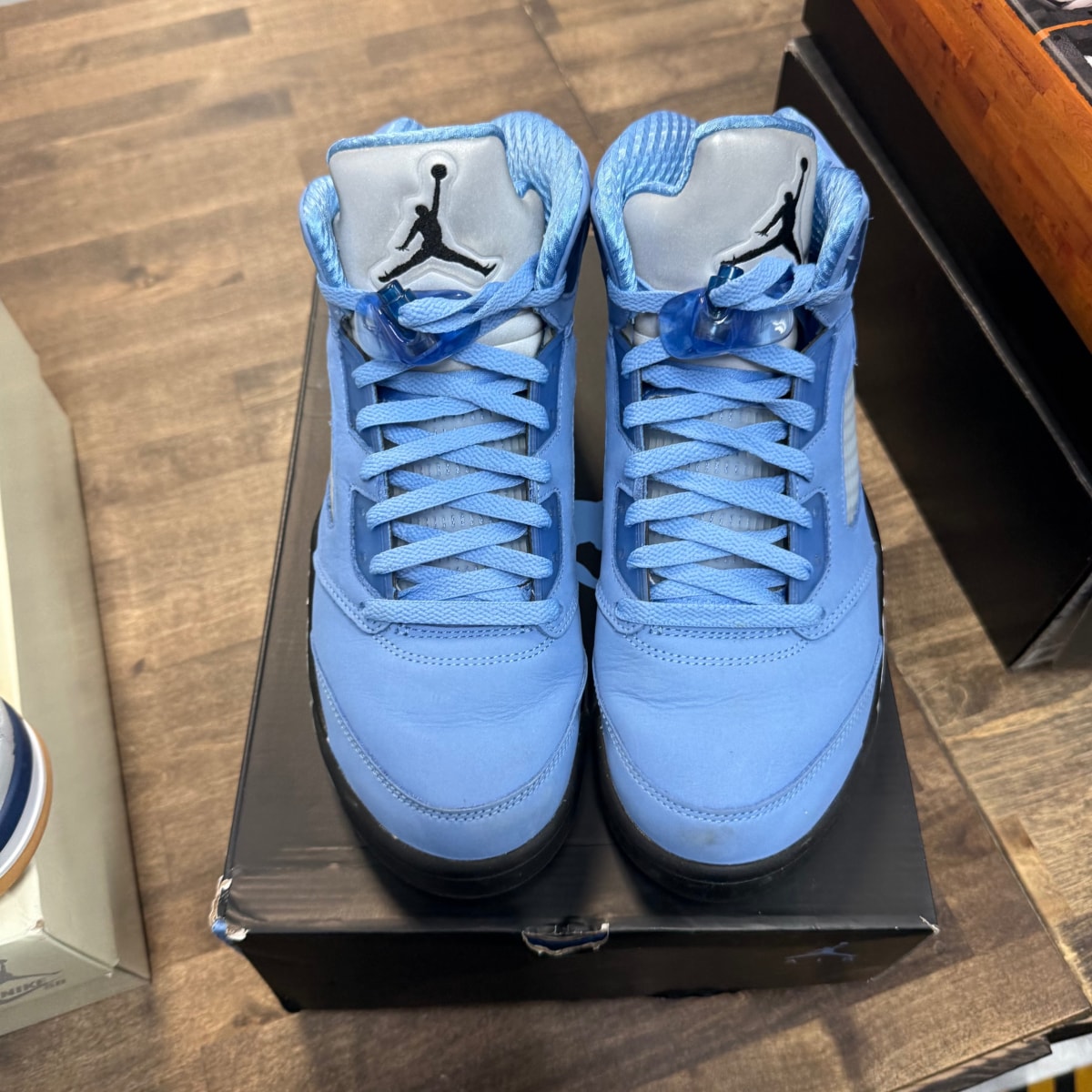 Jordan 5 Retro UNC University Blue - Image 2