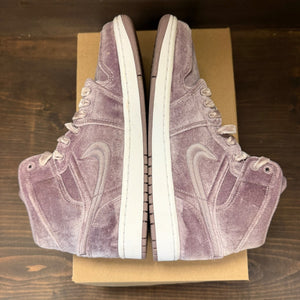 Air Jordan 1 Mid SE Purple Velvet (Women's) Size 10.5W (Pre-Owned) - Image 5