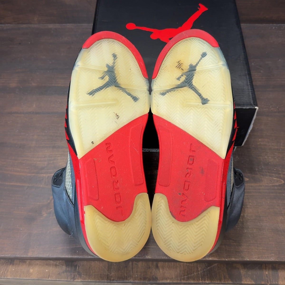 Jordan 5 Retro Satin Bred - Image 8