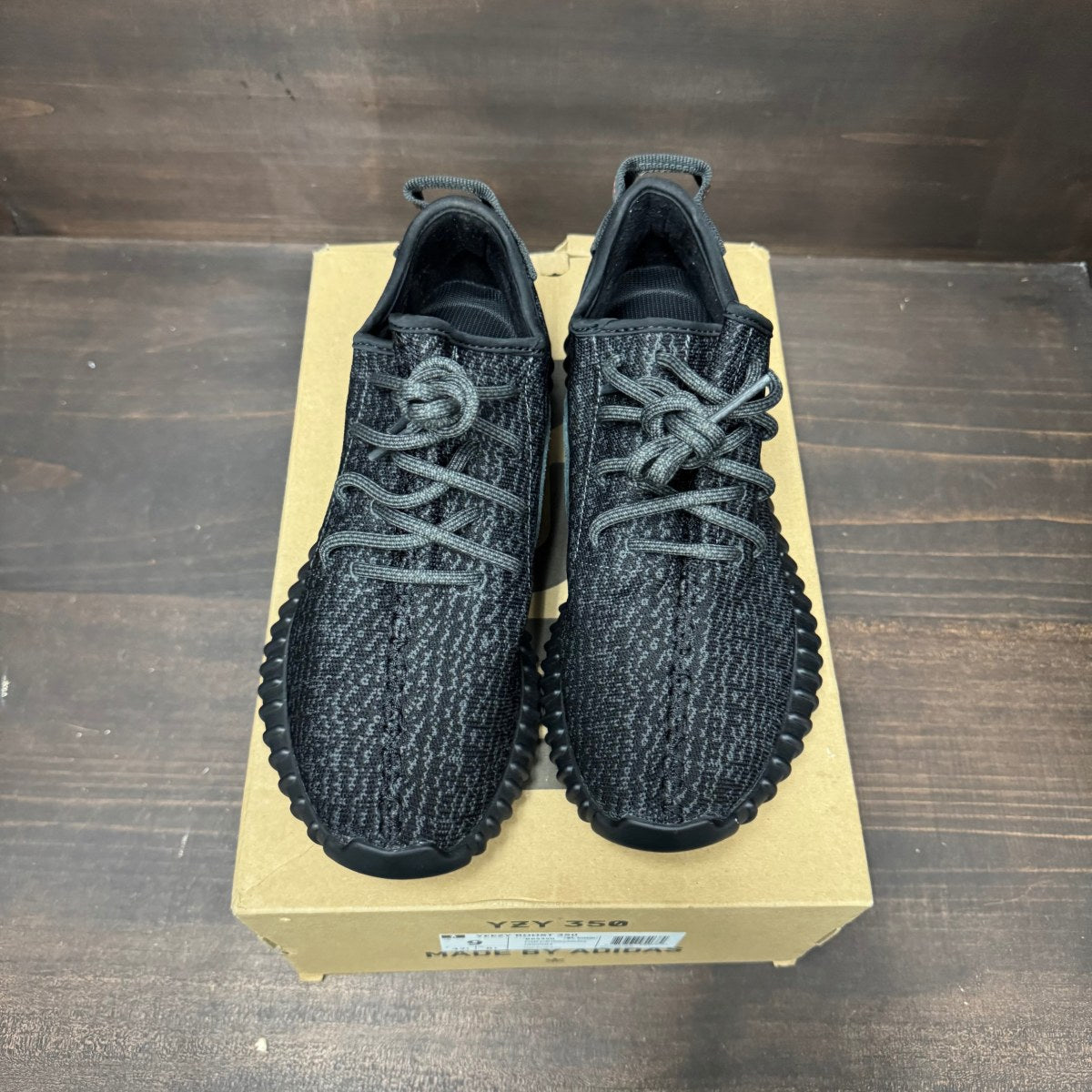 adidas Yeezy Boost 350 Pirate Black (2023) Size 9 (Pre-Owned)