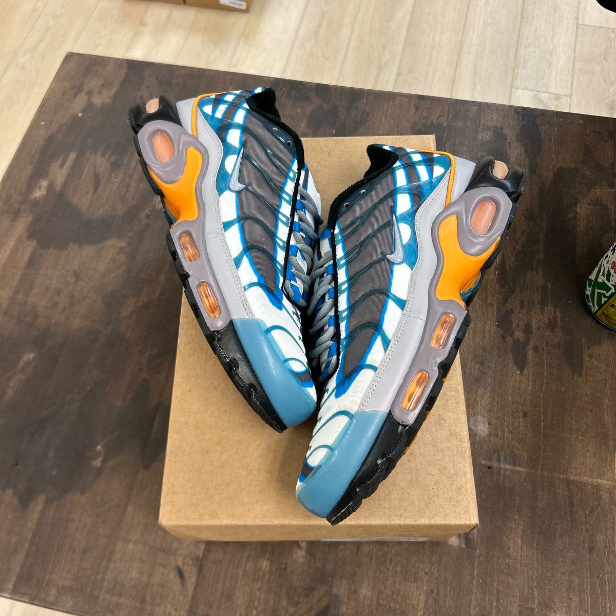 Nike Air Max Plus Deluxe Size 11.5 (Pre-Owned) - Image 1