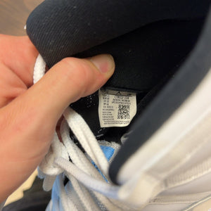 Jordan 11 Retro Legend Blue (2024) Size 12 (Pre-Owned) - aux
