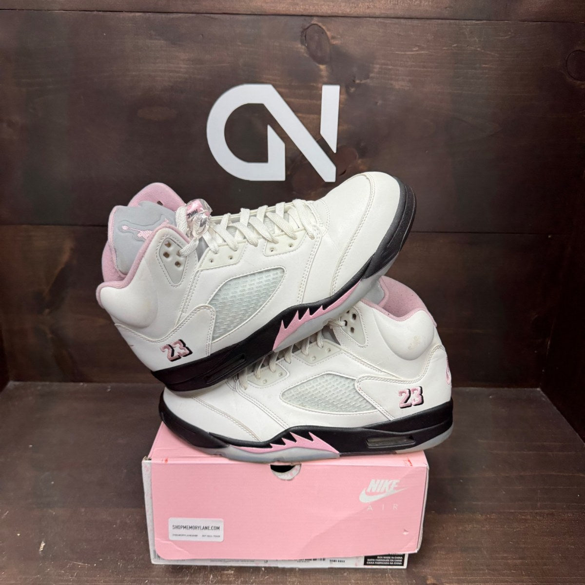 Jordan 5 Retro Medium Soft Pink - Image 1