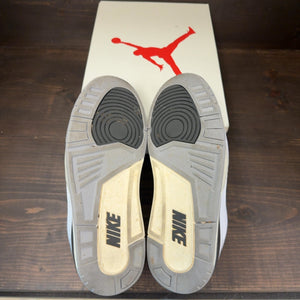 Jordan 2/3 White Black Metallic Silver Size 9.5 (Pre-Owned)