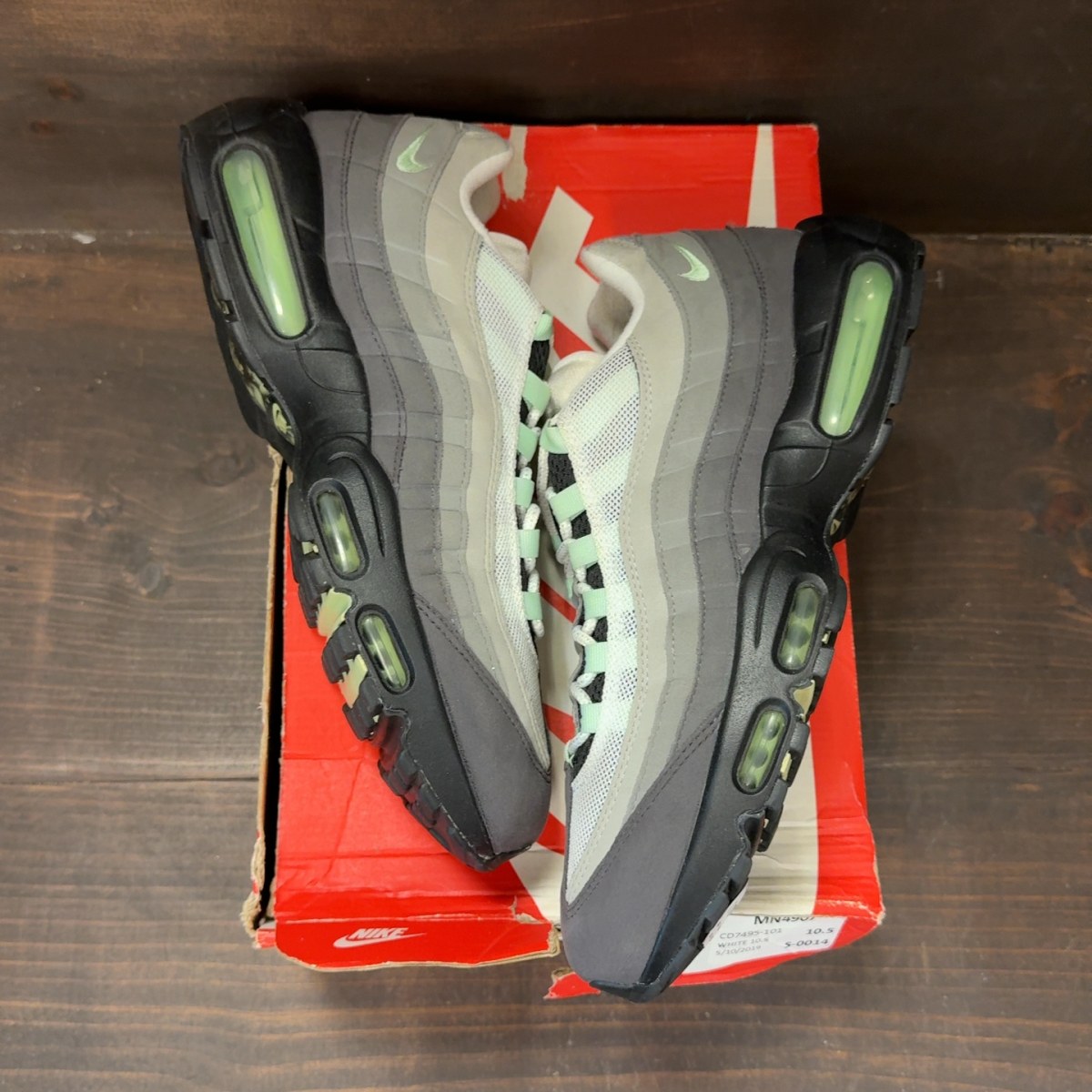 Nike Air Max 95 OG Fresh Mint - Image 2