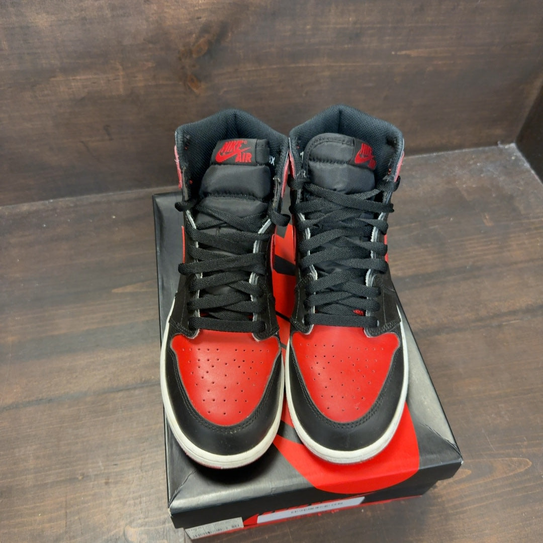 Jordan 1 Retro Bred Banned (2016) (GS) - Image 3