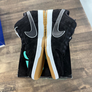 Nike SB Dunk Low Quartersnacks - Image 3