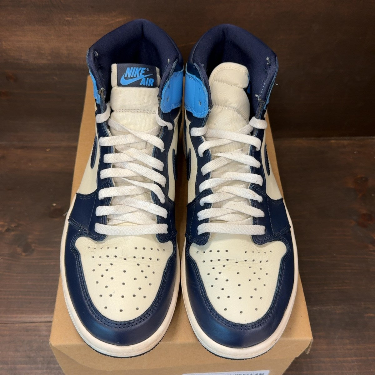 Jordan 1 Retro High Obsidian Size 10 (Pre-Owned) - Image 3