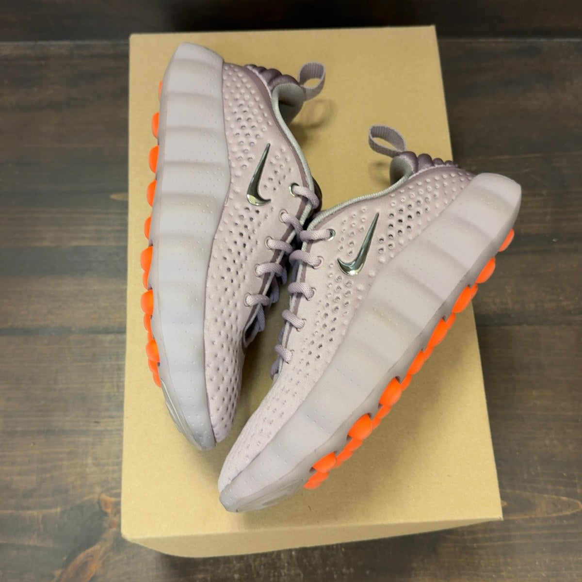 Nike Mind 002 Light Violet Ore (Women's) Size 6W (Pre-Owned) - Image 2