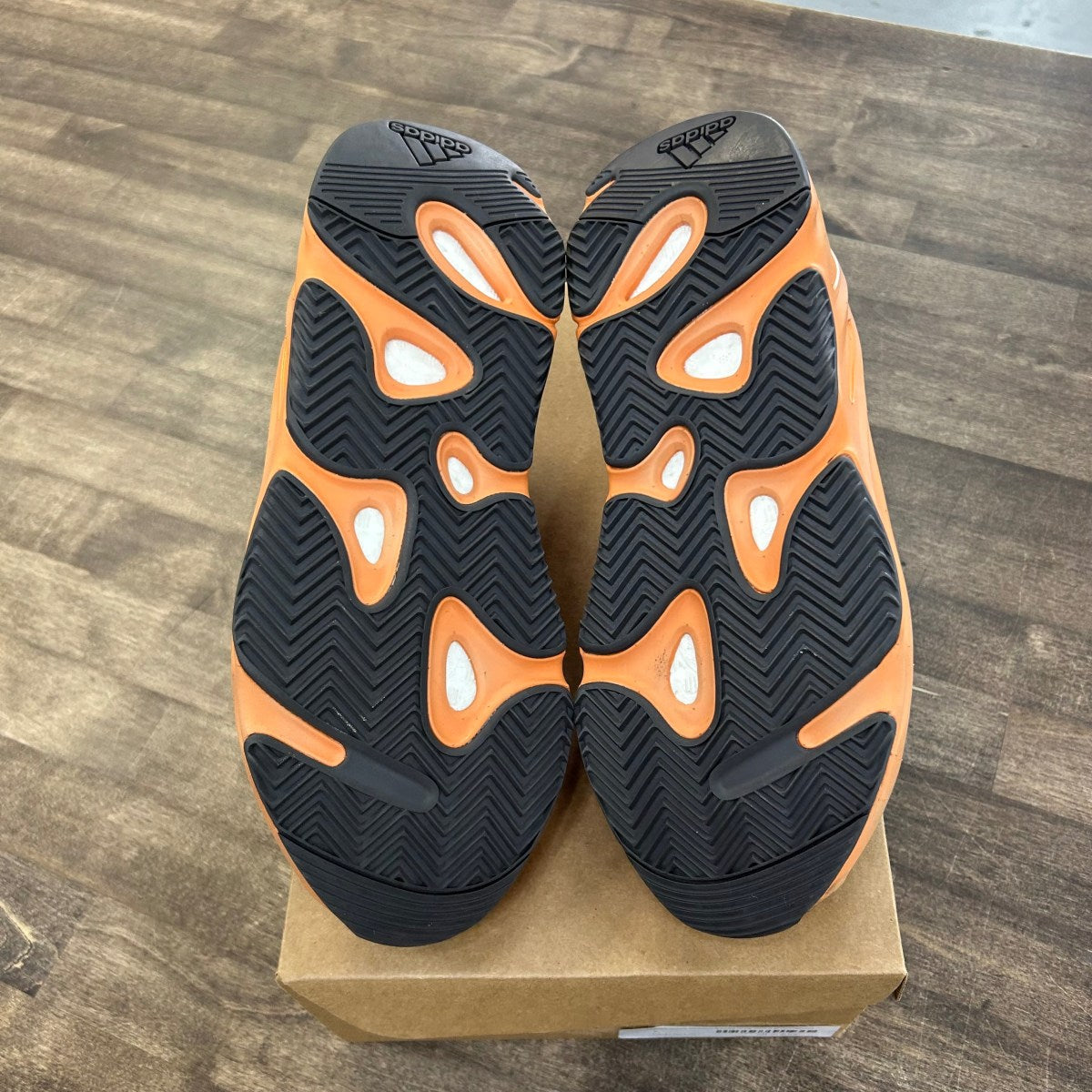 adidas Yeezy Boost 700 Sun Size 11 (Pre-Owned) - Image 5