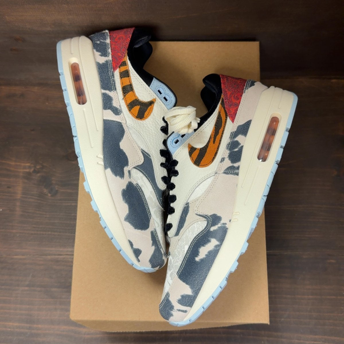 Nike Air Max 1 '87 Great Indoors (Women's) Size 11W (Pre-Owned) - Image 2
