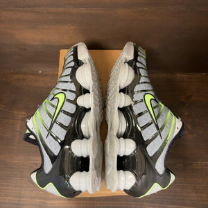 Nike Shox TL Wolf Grey Lime Blast Size 13 (Pre-Owned) - Image 6