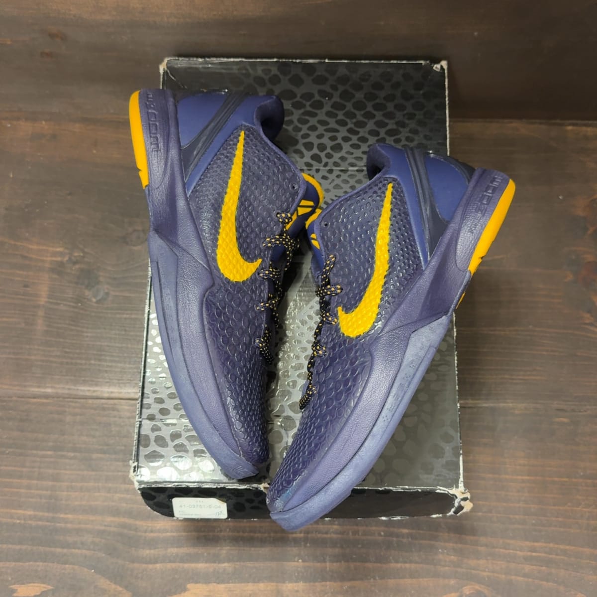 Nike Kobe 6 Imperial Purple Size 8 (Pre-Owned) - back