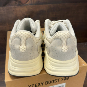 adidas Yeezy Boost 700 Analog - Image 4