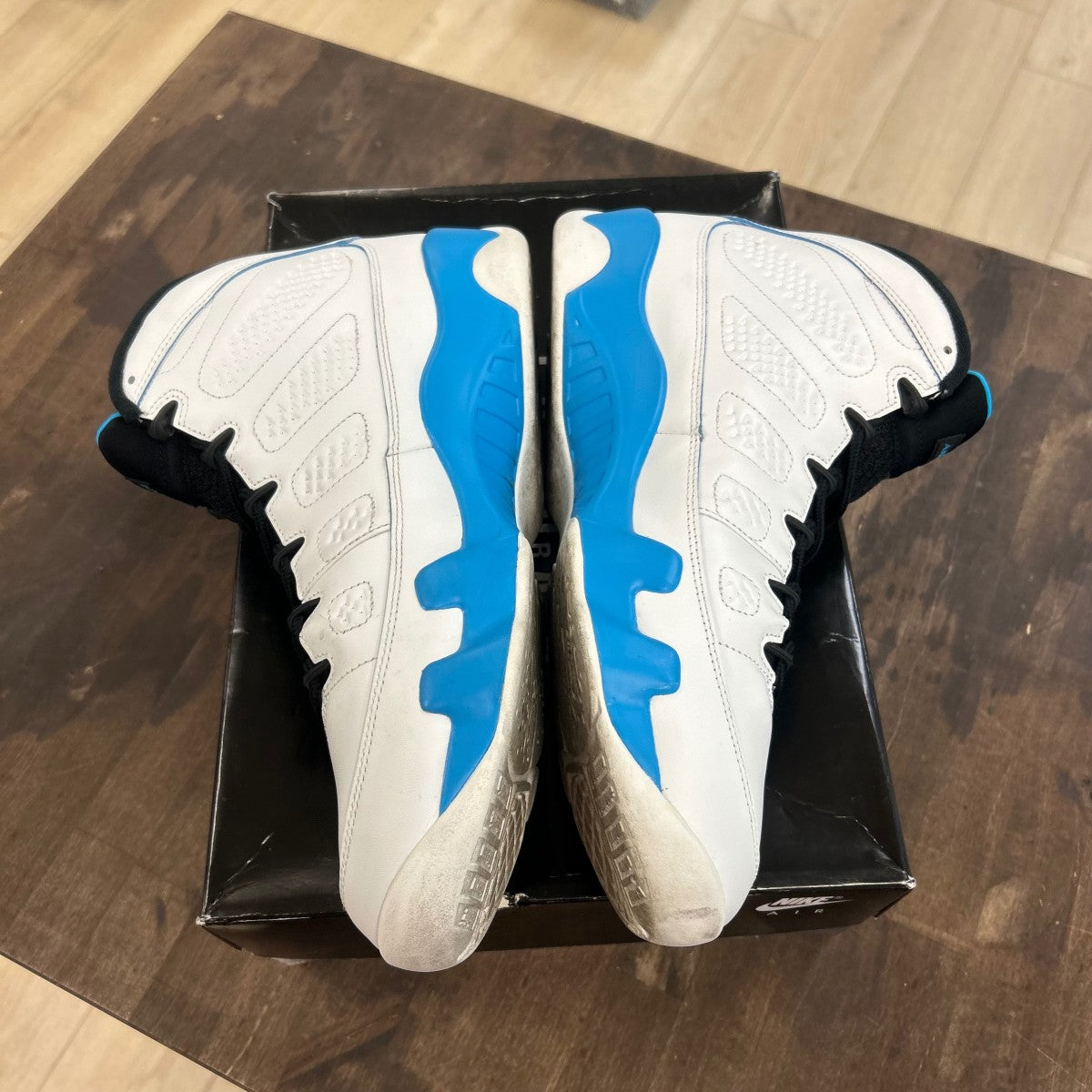 Jordan 9 Retro Powder Blue (2024) Size 13 (Pre-Owned) - Image 3