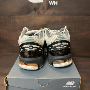 New Balance 1906R White Black Copper Size 7 (Pre-Owned) - Image 5