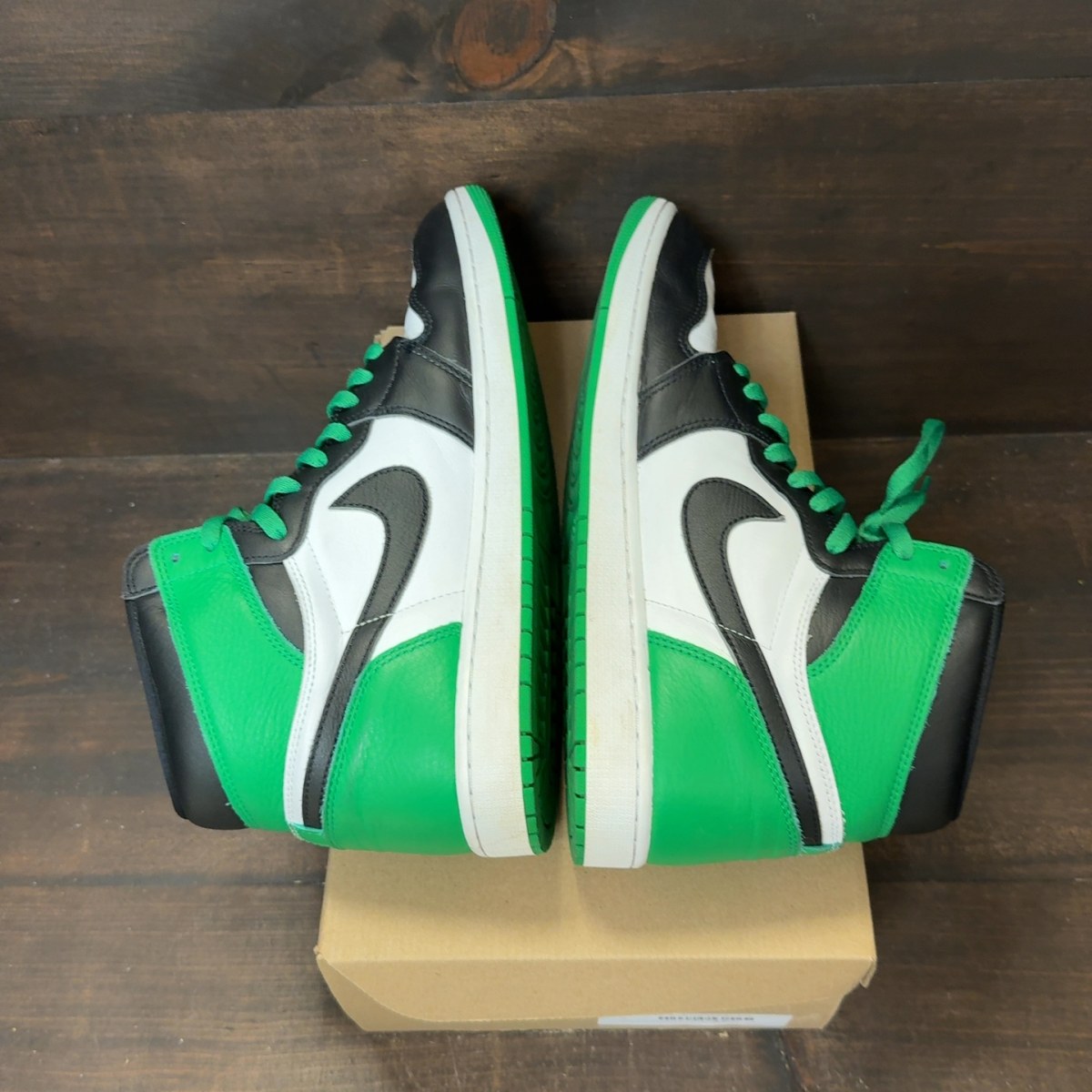 Jordan 1 Retro High OG Lucky Green Size 13 (Pre-Owned) - Image 6