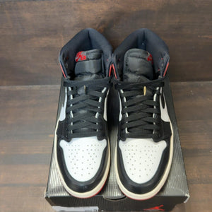 Jordan 1 Retro High OG Black Toe Reimagined Size 8.5 (Pre-Owned) - Image 3