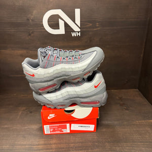 Nike Air Max 95 Grey Red - Image 1