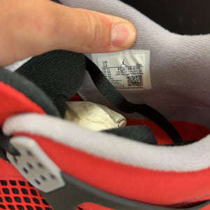 Jordan 4 Retro Toro Bravo (2026) Size 12 (Pre-Owned) - aux