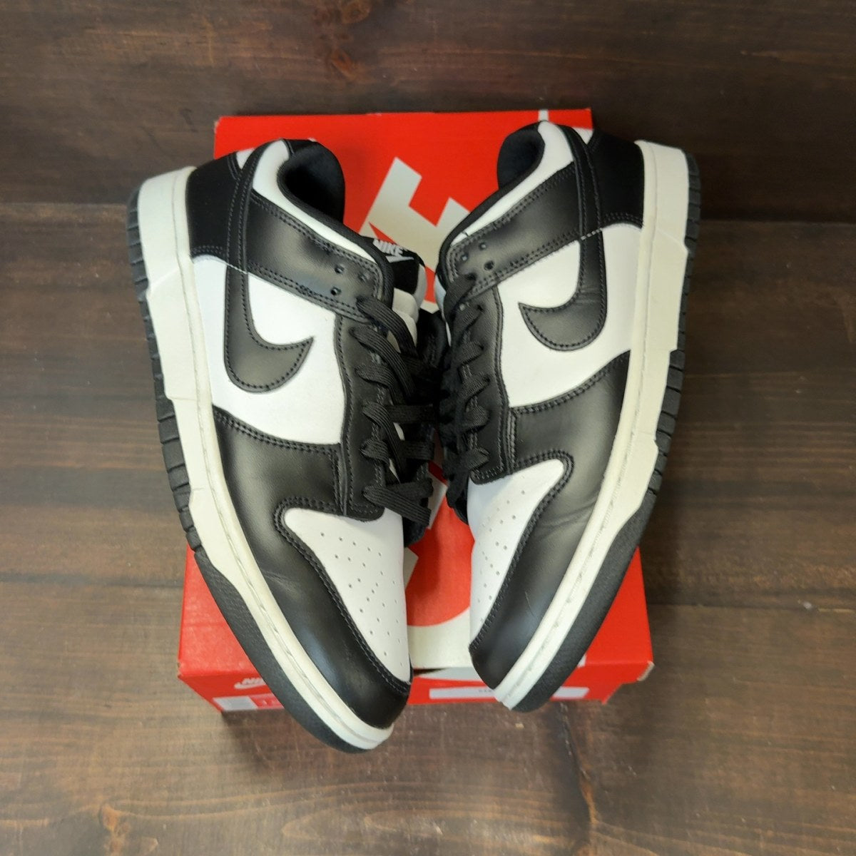 Nike Dunk Low Retro White Black Panda - Image 2