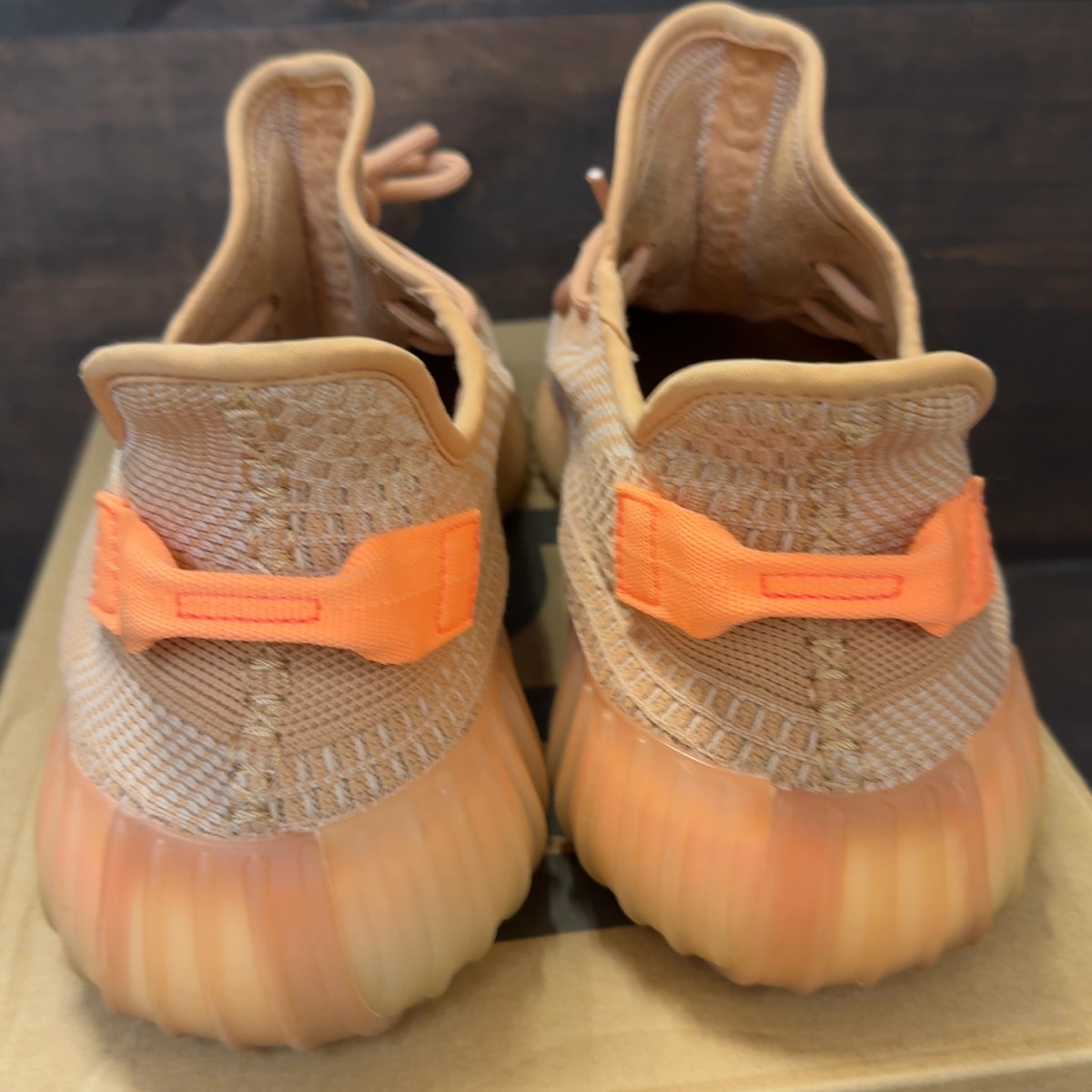 adidas Yeezy Boost 350 V2 Clay - Image 4