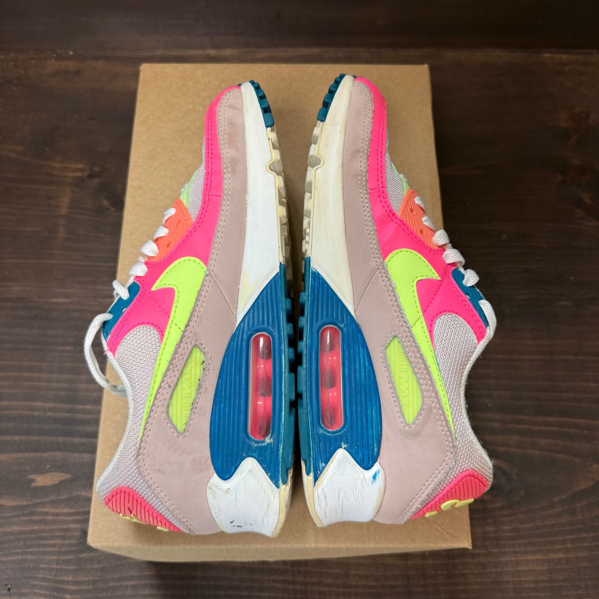 Nike Wmns Air Max 90 'Highlight Volt Pink' Size 8W (Pre-Owned) - Image 6