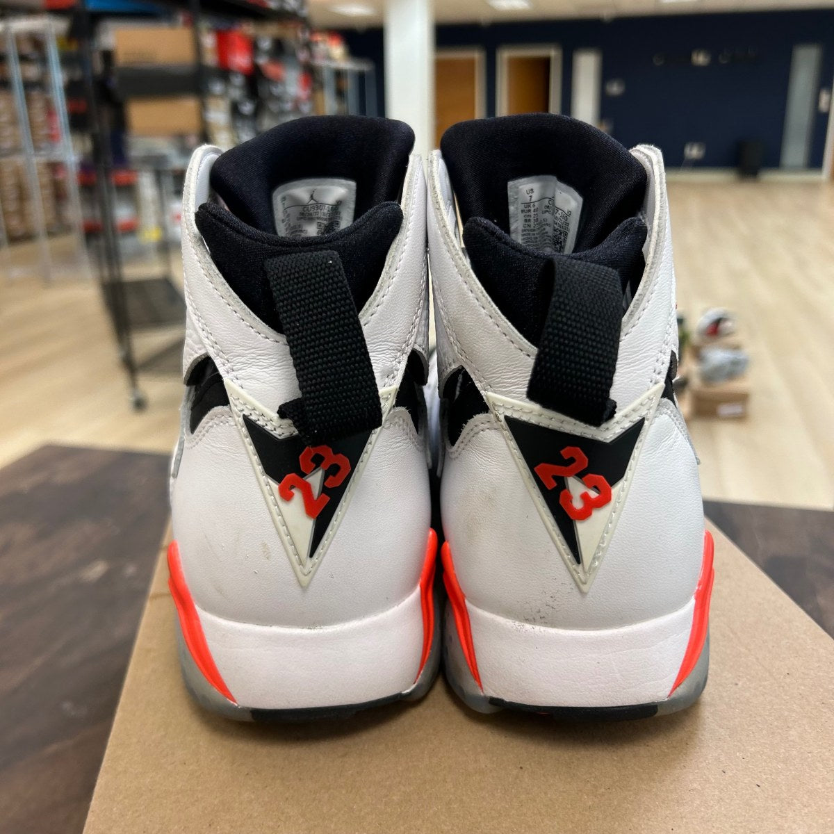 Jordan 7 Retro White Infrared Size 7 (Pre-Owned) - Image 4
