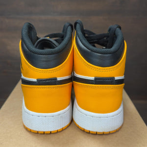 Jordan 1 Mid Taxi (GS) Size 6.5Y (Pre-Owned) - Image 5