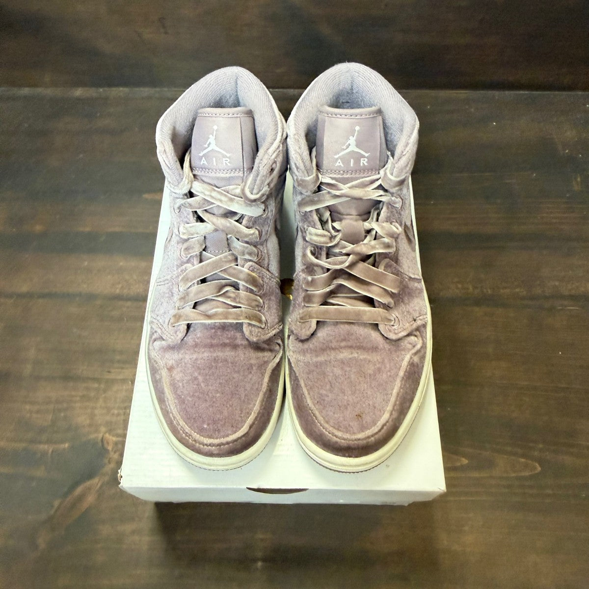 Air Jordan 1 Mid SE Purple Velvet (Women's) - Image 3