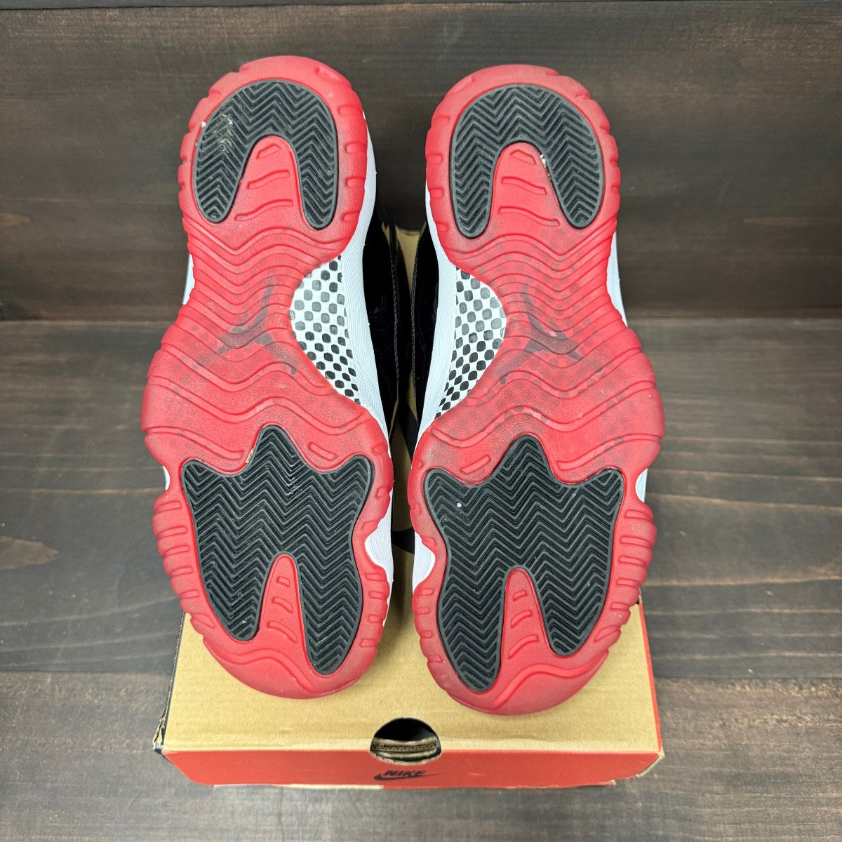 Jordan 11 Retro Playoffs Bred (2019) - Image 6