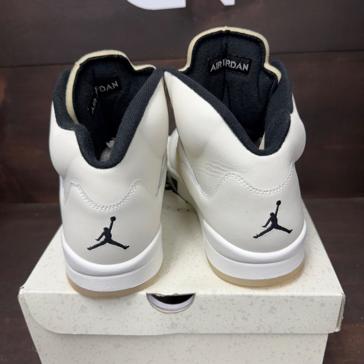 Jordan 5 Retro SE Sail Size 11.5 (Pre-Owned) - sole