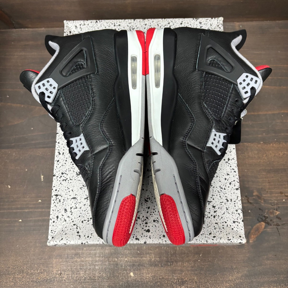 Jordan 4 Retro Bred Reimagined Size 12 (Pre-Owned) - tag