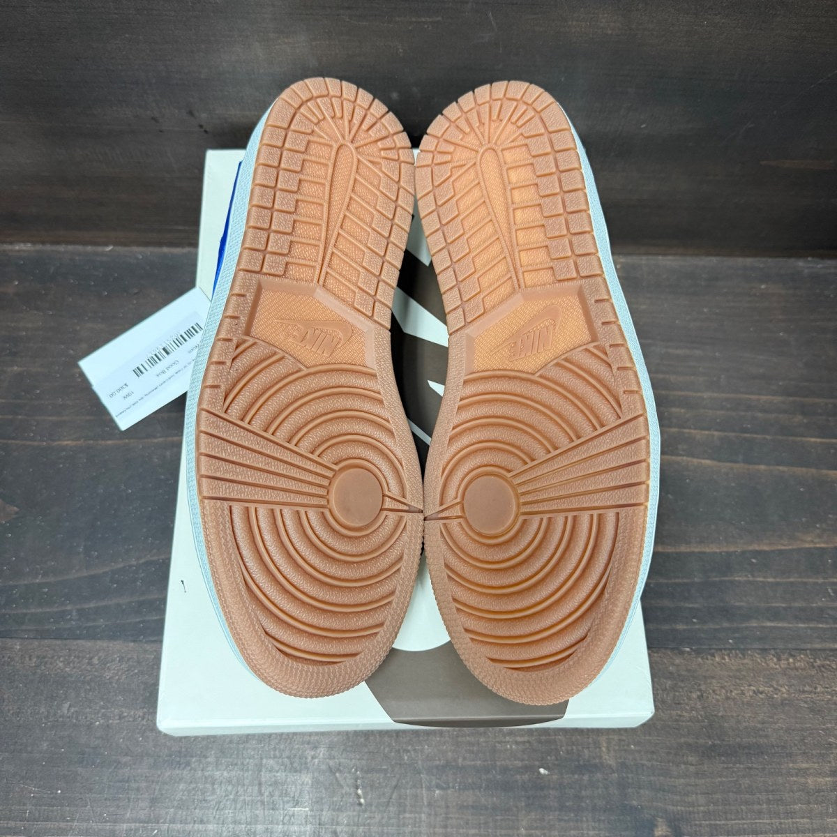 Jordan 1 Retro Low OG SP Travis Scott Canary (Women's) - Image 6