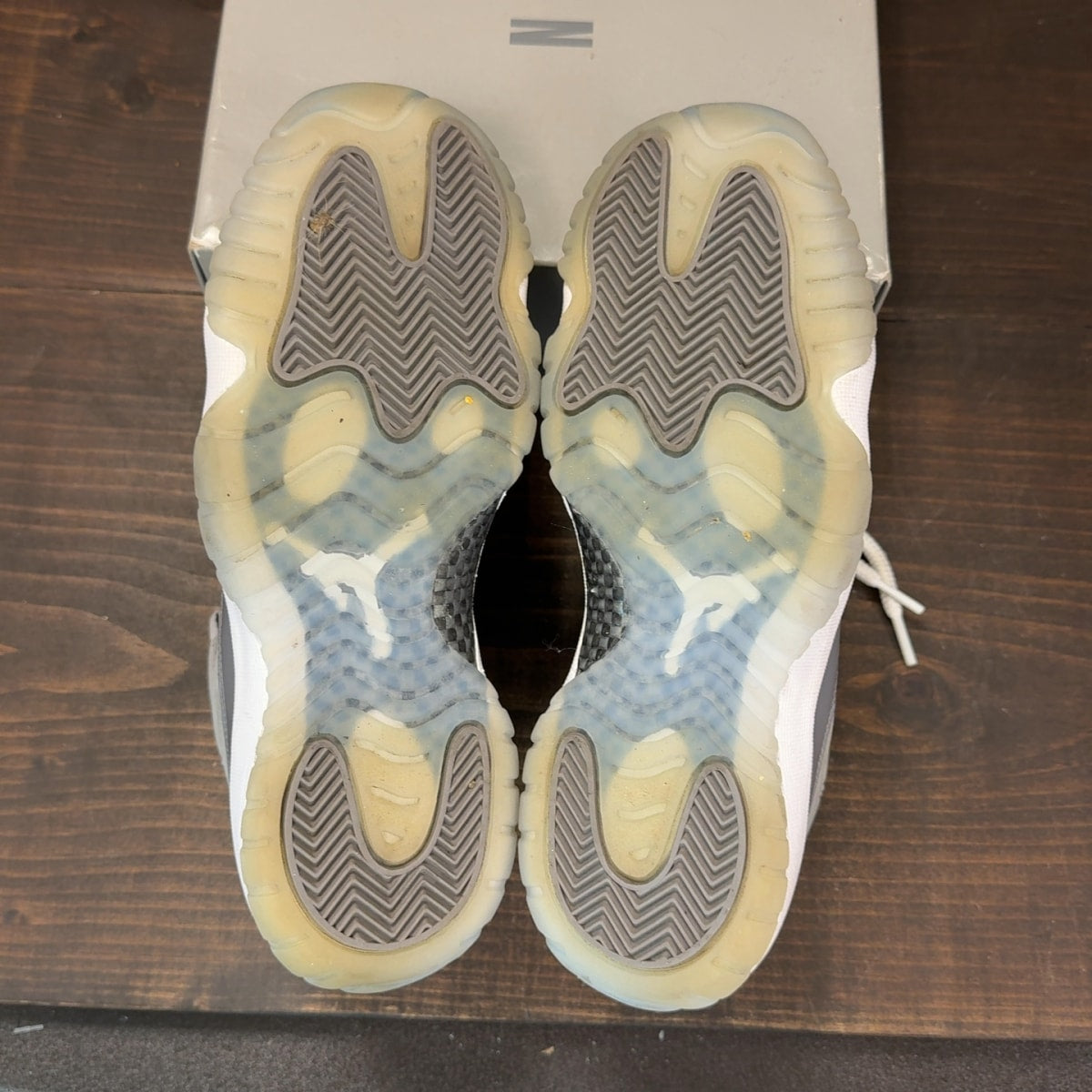 Jordan 11 Retro Cool Grey (2021) (GS) - Image 8
