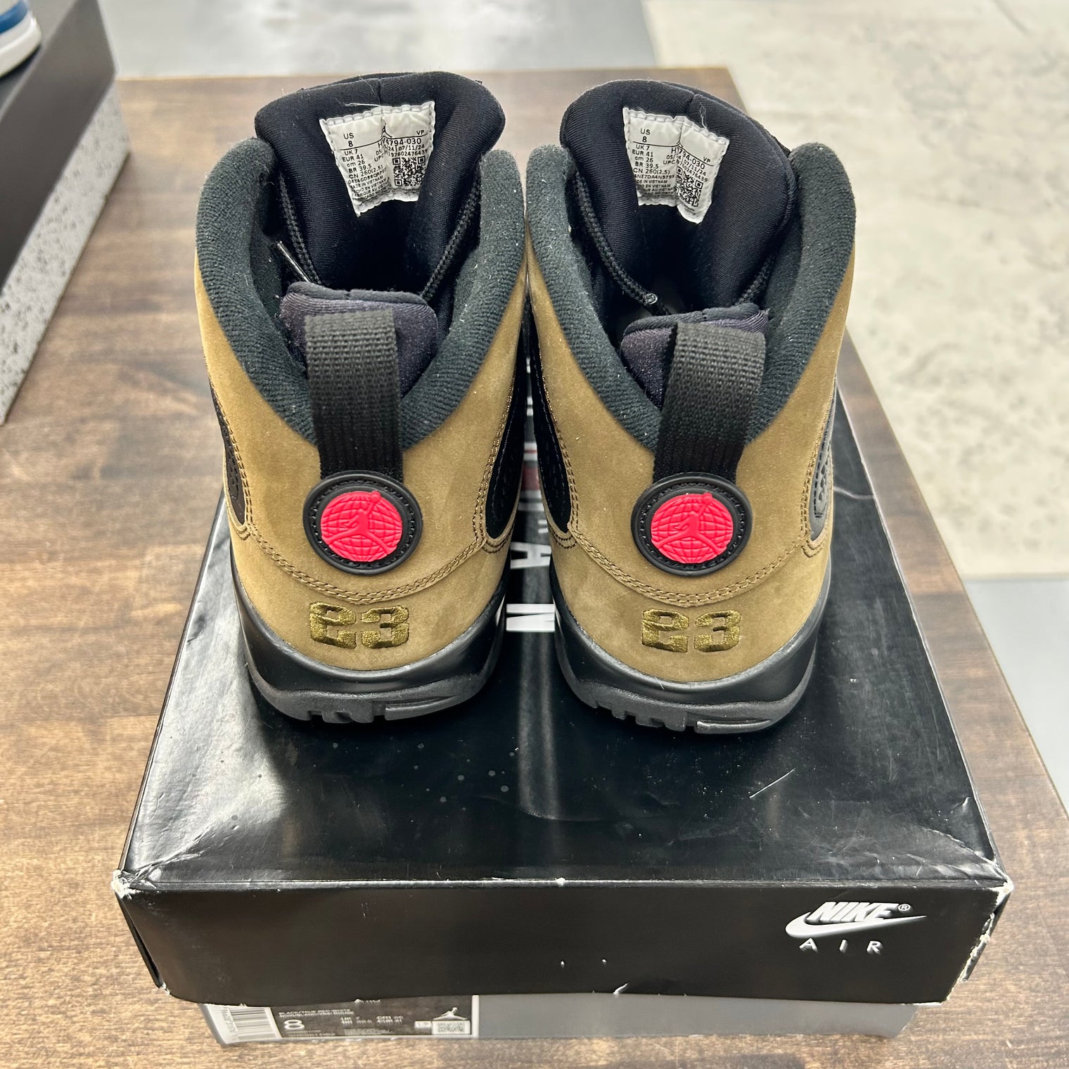 Olive Jordan 9 (USED, Replacement Box)