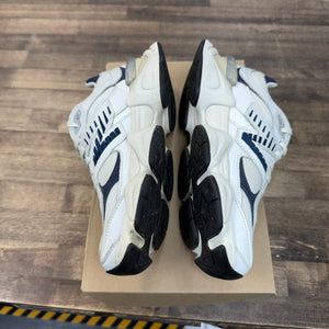 New Balance 9060 White Navy (US 9) (USED, No Box) Size 9 (Pre-Owned) - Image 3