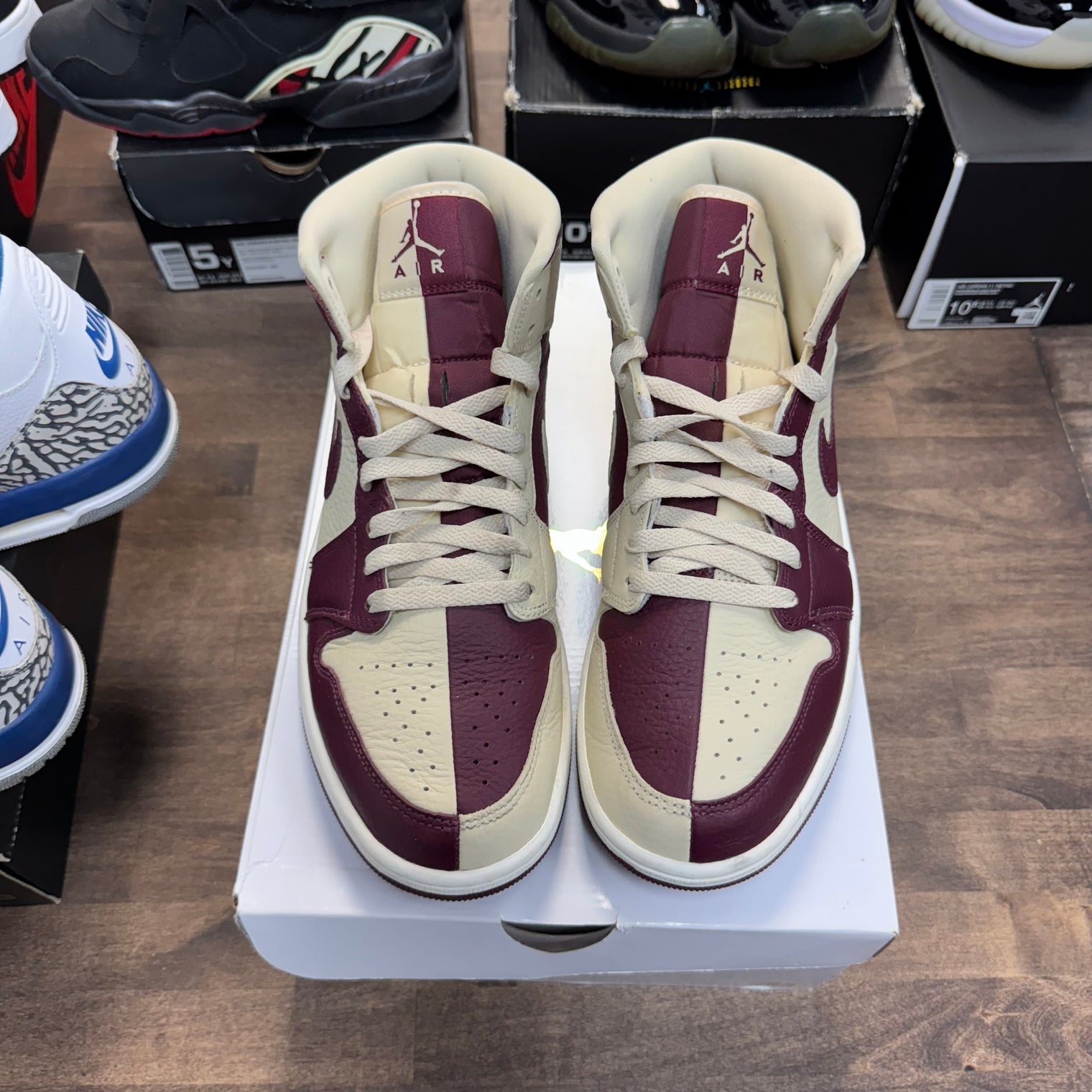 Split Beach Cherrywood Red Jordan 1 Mid SE (W) (USED)