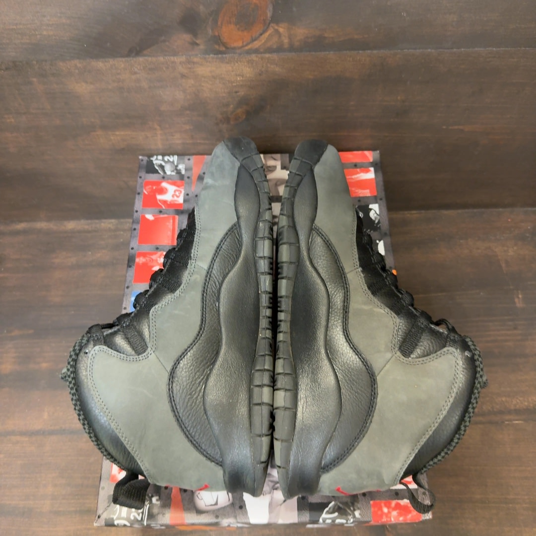 Jordan 10 Retro Shadow (2025) - Image 5