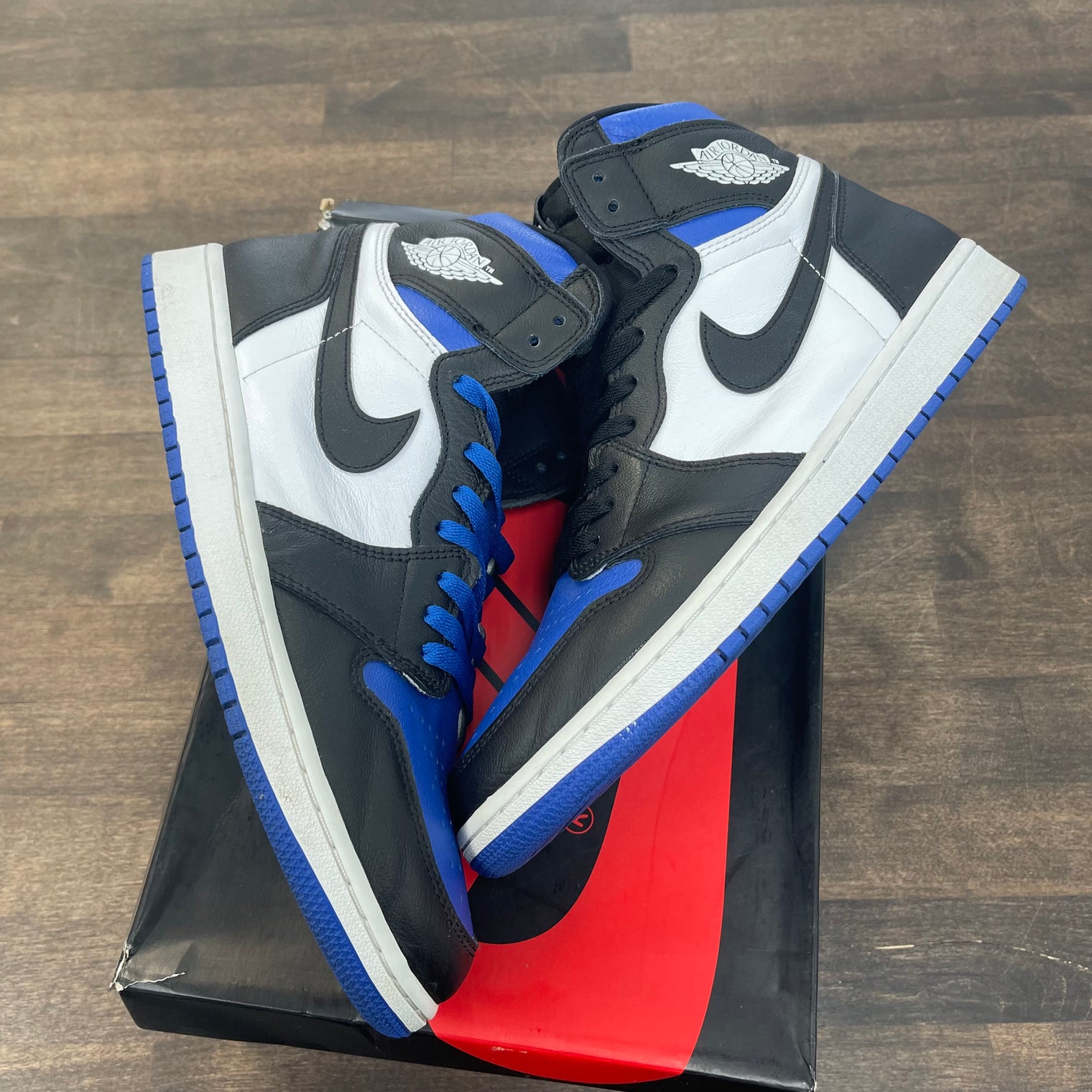 Royal Toe Jordan 1 High (USED)