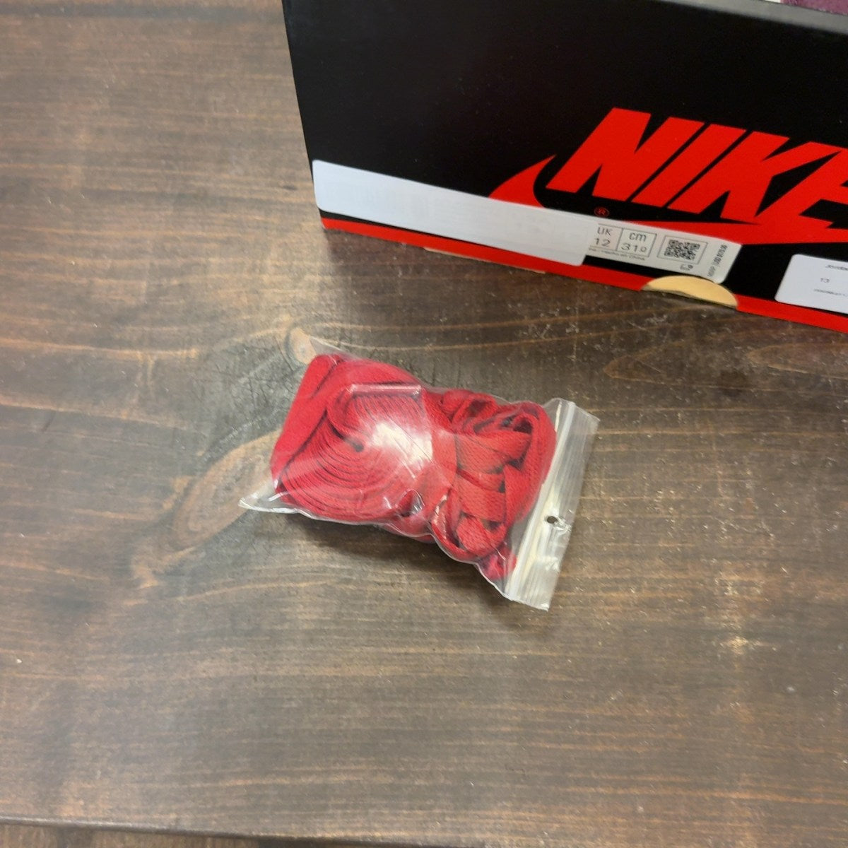 Jordan 1 Retro High OG Bordeaux Size 13 (Pre-Owned) - Image 8