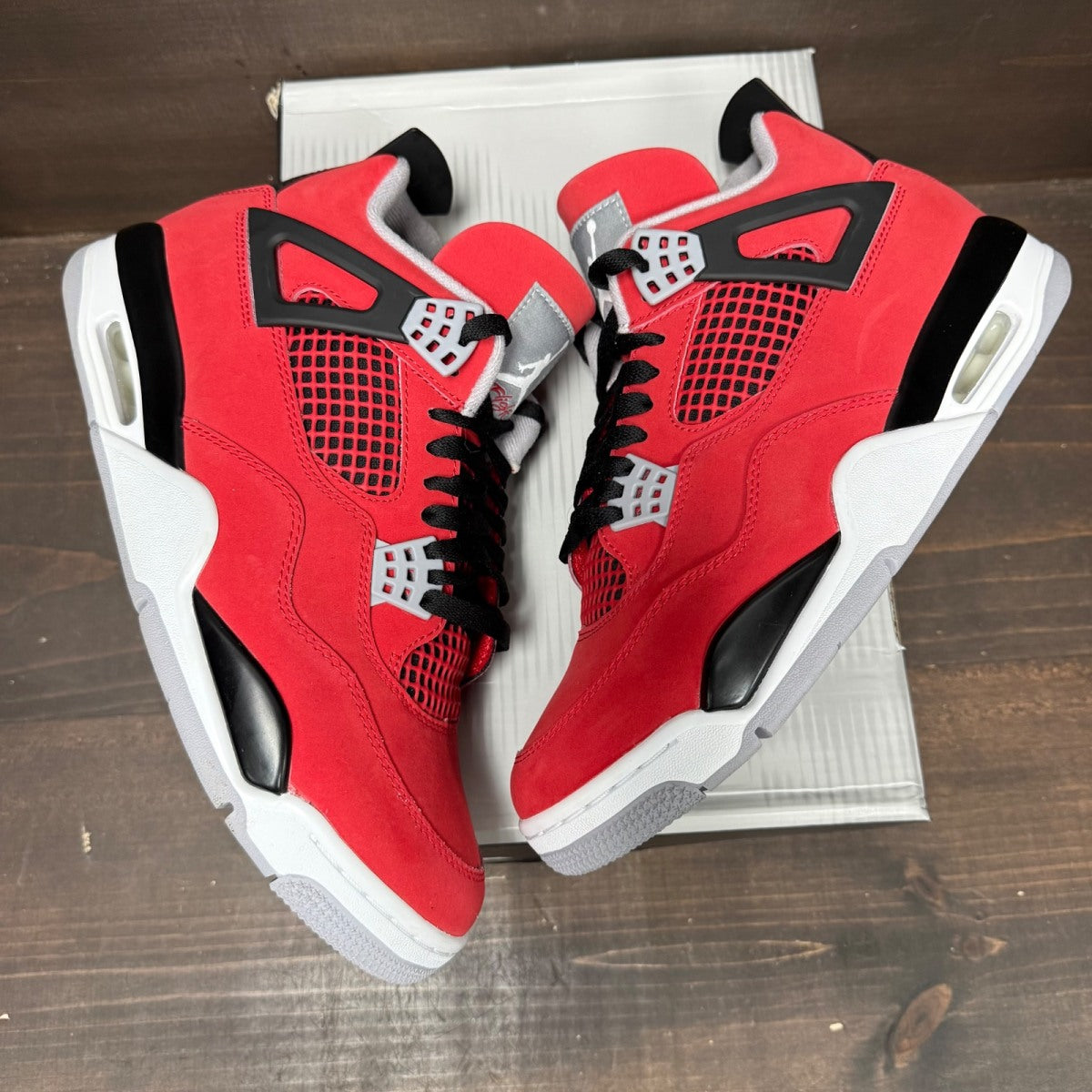 Jordan 4 Retro Toro Bravo (2026) - Image 4